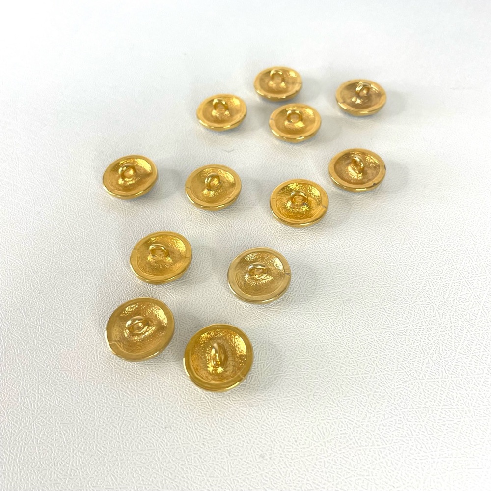 Lot of 12 Vintage Gold/Sage Green Octagonal Shank Buttons - Picture 8 of 9